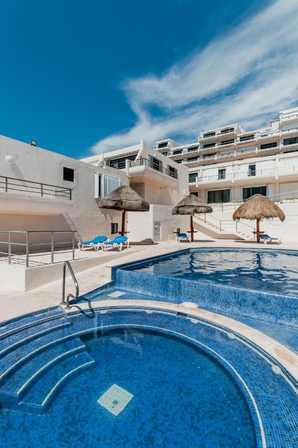 Hotelzone L20 Beach Access Канкун Екстериор снимка