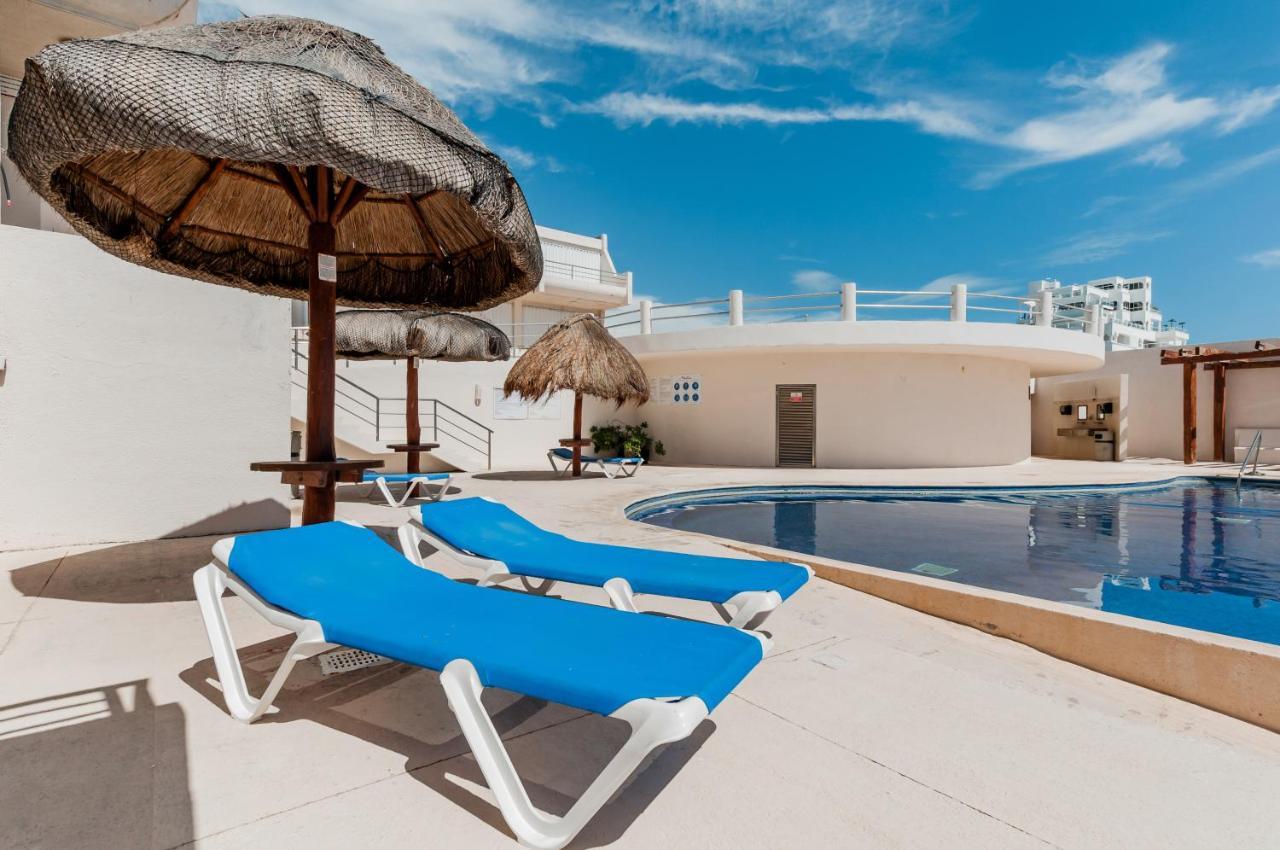 Hotelzone L20 Beach Access Канкун Екстериор снимка